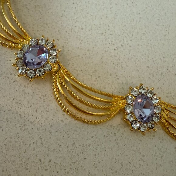 GOLD TONE NECKLACE WITH LAVENDER CRYSTALS - Picture 4 of 8